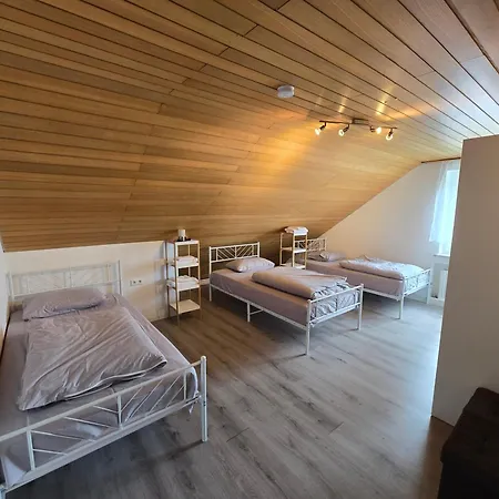 2 Dg In Erbach Daire